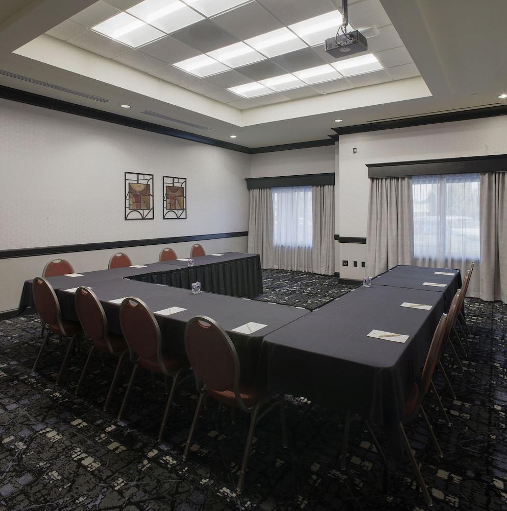 Doubletree Suites By Hilton Bentonville Zewnętrze zdjęcie