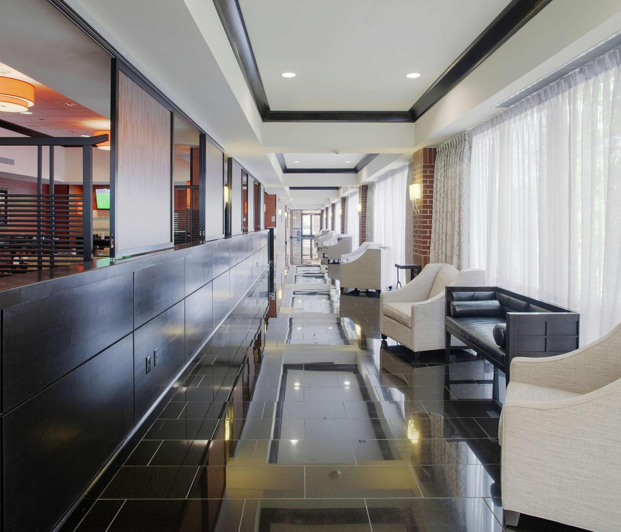 Doubletree Suites By Hilton Bentonville Zewnętrze zdjęcie